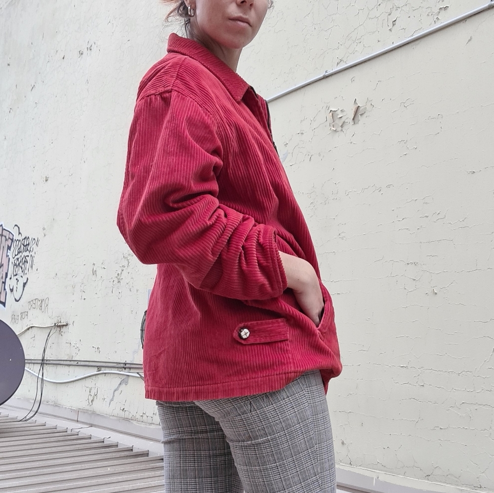 Red corduroy jacket with plaid lining - Picture 7 of 15